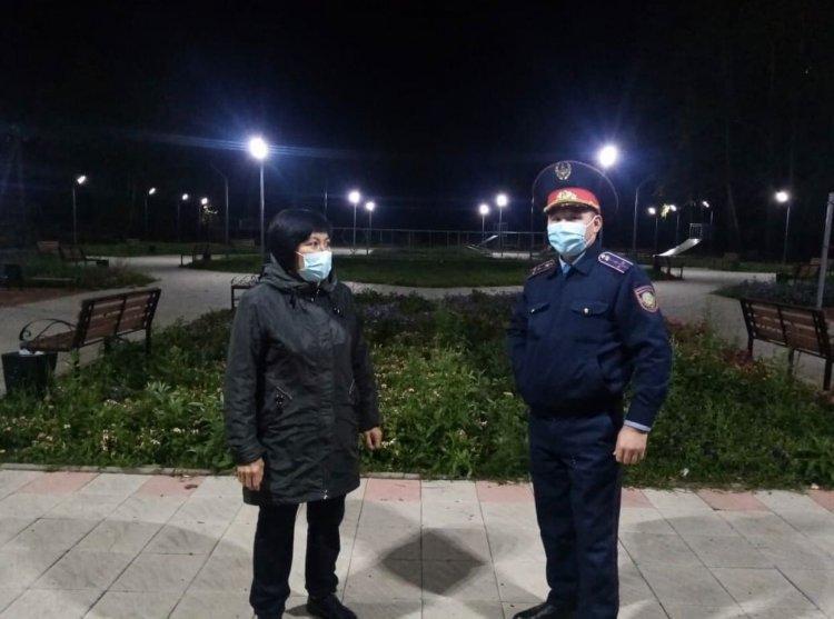 "Түнгі қаладағы балалар"    "Дети в ночном городе"