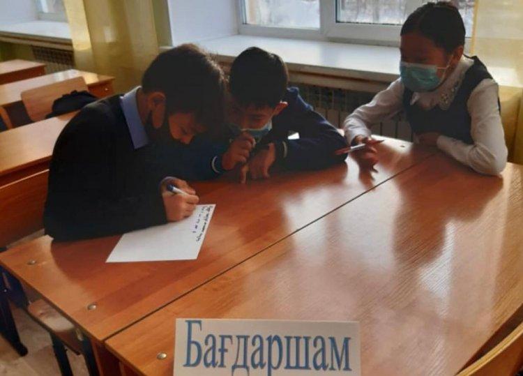 "Болашақтың қауіпсіз қаласы" тақырыбында сынып сағаттар өткізілді.